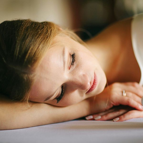 9B607534-B2C8-4550-B922-D71195EA797D