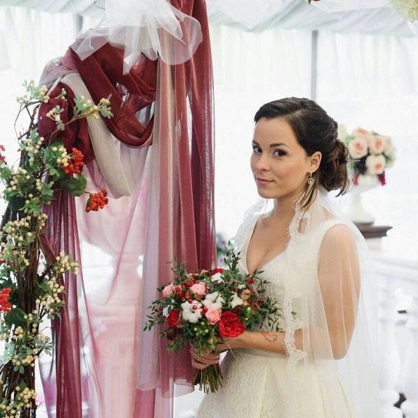 B2B18E91-449E-4174-A8AE-7D1879396E16