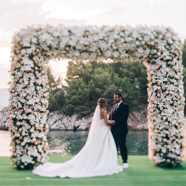 4CA41BDE-C0C7-49F1-90F1-36DB2D8E9037